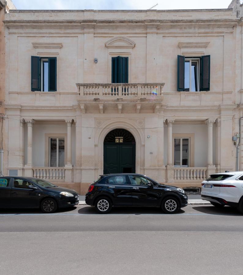 Apartmán Carlo V - Con Piscina E Giardino Privati Lecce Exteriér fotografie