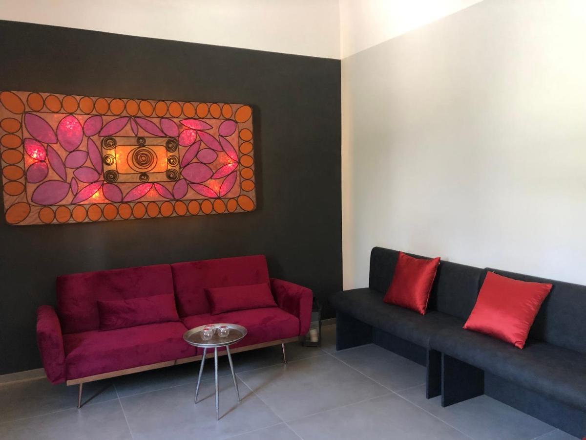 Apartmán Carlo V - Con Piscina E Giardino Privati Lecce Exteriér fotografie